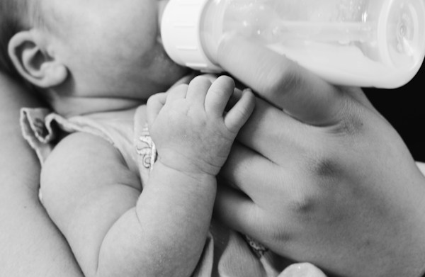 The Best Time to Pump and Store Breastmilk 2 img